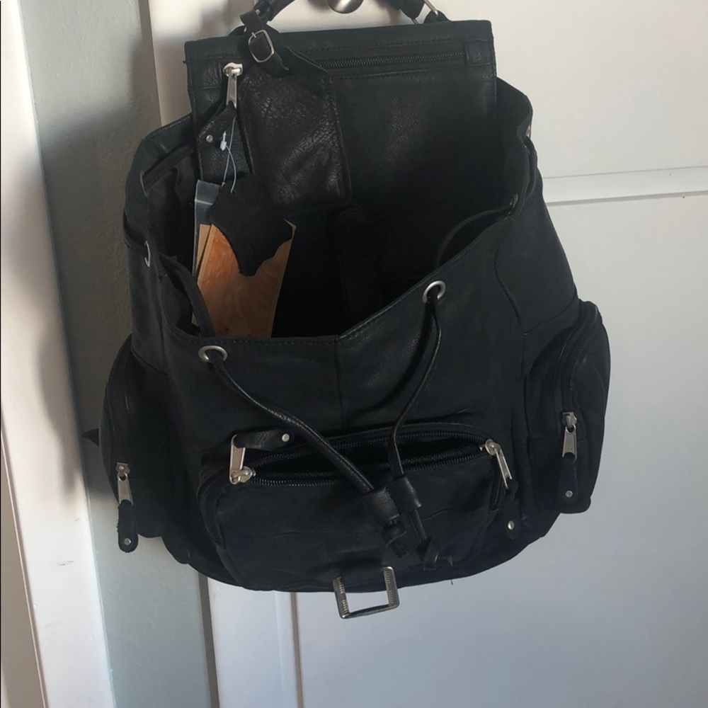 NWT Canyon Outback Leather Backpack